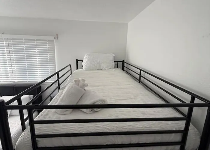 3br Sleeps 10 Walk To Old Town * Scottsdale