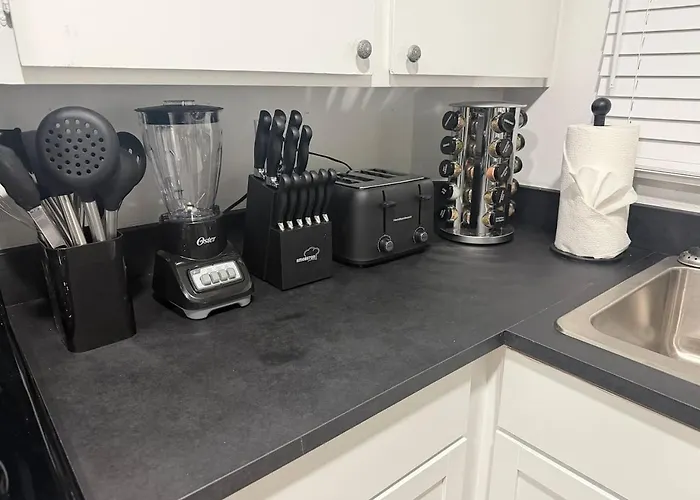 Holiday home 3br Sleeps 10 Walk To Old Town